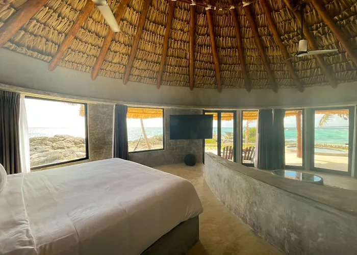 Hotel Maya By G 4*