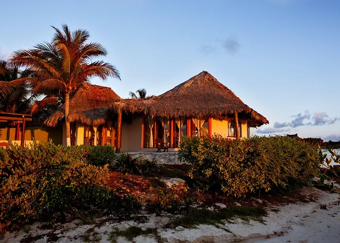 Hotel Maya By G