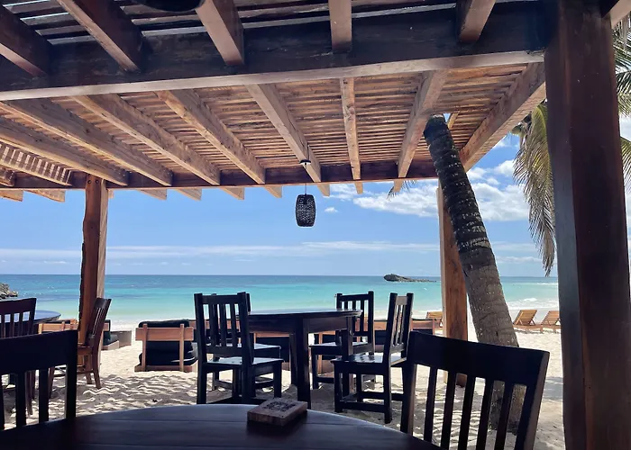 Maya By G Hotel 4*