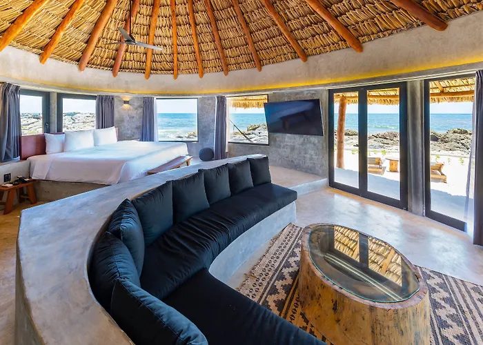 Maya By G Hotel 4*